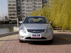 汽车之家 北京现代 ELANTRA悦动 1.6 GLS MT