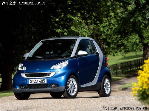 ܇(ch)֮ `smart fortwo 1.0 Coupe