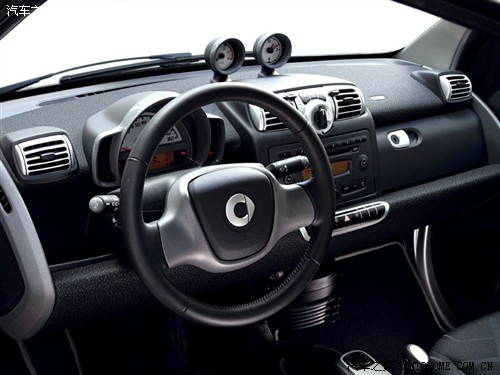 ֮ smart smart fortwo 1.0 Coupe