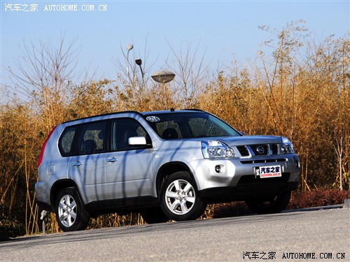 ܇(ch)֮ |L(fng)ծa(chn) E 2010 2.5L XV Ş  CVT 4WD