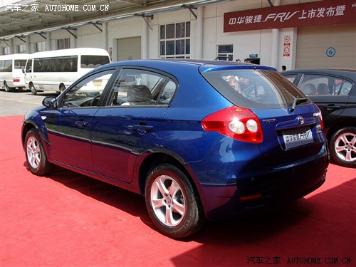 中华酷宝跑车以及新推出的中华骏捷frv两厢车