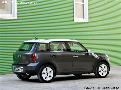 MINI MINI MINI Countryman 2011 