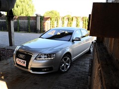  一汽奥迪 奥迪A6L 09款 3.0 TFSI quattro 豪华型