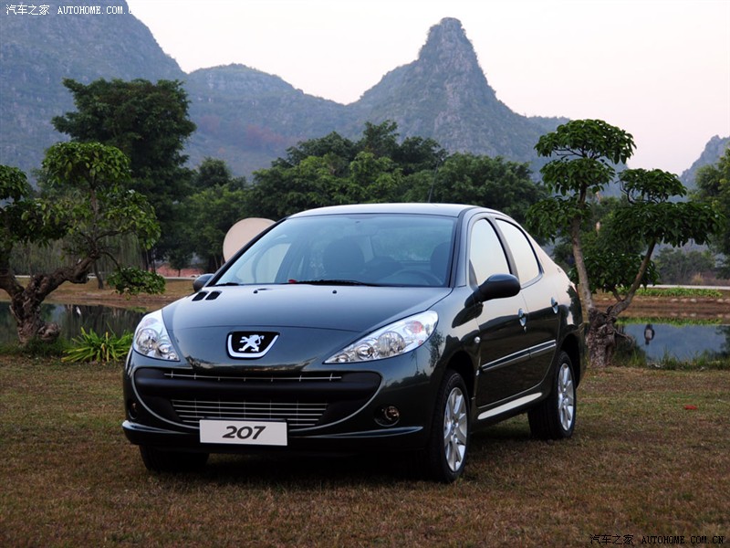 标致207 2009款 三厢 1.6l 手动品乐版