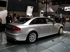 汽车之家 一汽奥迪 奥迪A4L 3.2 FSI quattro 旗舰型