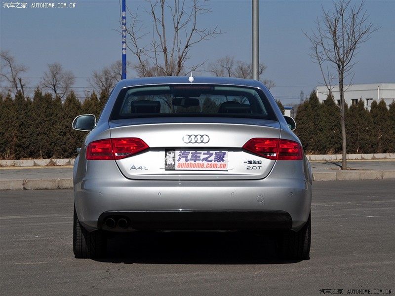 一汽奥迪 奥迪a4l 2.0 tfsi 豪华型 车身外观266364点击进入下一页