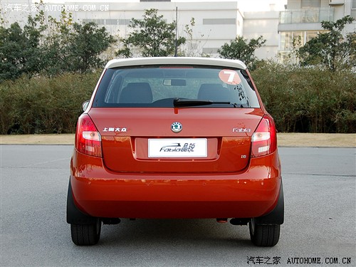 汽车之家 上海大众斯柯达 晶锐 1.6L 手动晶灵版