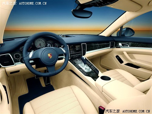 ֮ ʱ Panamera Panamera Turbo