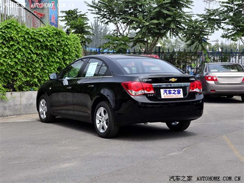汽车之家 通用雪佛兰 科鲁兹 09款 1.8 SE AT