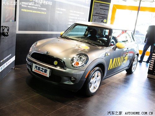 MINI MINI MINI 2010 COOPER E