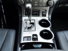 汽车之家 广汽丰田 汉兰达 2.7L 两驱豪华导航版