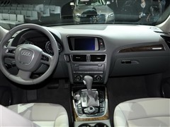 ֮ ڰµ ڰµQ5 2010 3.2L ˶