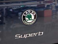 ֮ Ϻ˹´  09 1.8TSI MTŰ