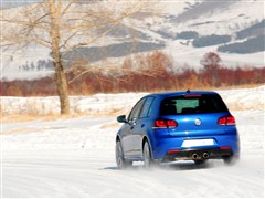  (M(jn)) ߠ(M(jn)) 2011 Golf R 2.0 TSI