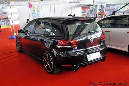 ܇֮ (M(jn)) ߠ(M(jn)) 2011 Golf R 2.0 TSI