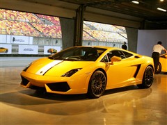 ܇֮ m Gallardo 2010 LP550-2