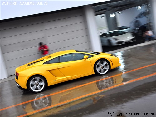 ֮  gallardo 2010 5.2 lp550-2