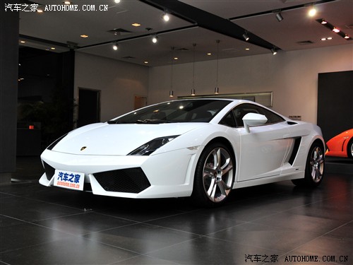 mmGallardo2010 LP 550-2 (bio)(zhn)