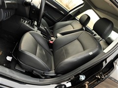   ɪ 2010 2.0LMT