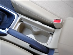 ֮ ִ ö 2010 1.6 GLS MT