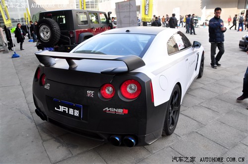 ծa(chn) ծa(chn)(M(jn)) ծa(chn)GT-R 2010 3.8T Premium Edition