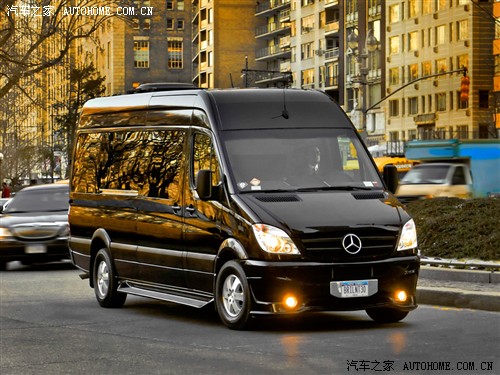 【图】高端商务车 奔驰凌特Sprinter展车到店