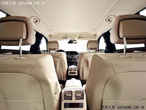 ֮ () E() 2010 E 300 ʱͺ