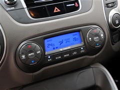 现代 北京现代 现代ix35 2010款 尊贵版 2.4GLS 2WD AT