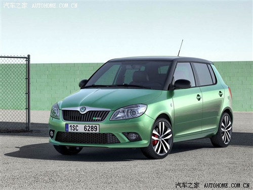 ˹´ ˹´() () 2011 RS