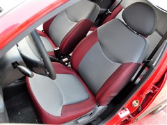 雪佛兰 上汽通用五菱 乐驰 2010款 1.2 运动版优越型