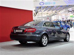 奔驰 北京奔驰 奔驰e级 2011款 e260l cgi时尚型