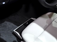   E 2010 E260L ʱ