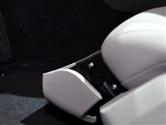   E 2010 E260L ʱ