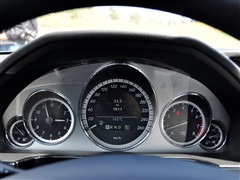   E 2010 E260L ʱ