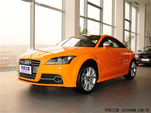 W W(M(jn)) WTT 2011 TTS Coupe 2.0TFSI quattro