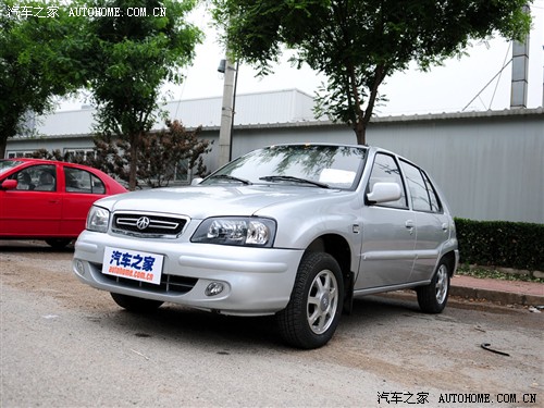 夏利 天津一汽 夏利 2010款 1.0 两厢A+ 国IV