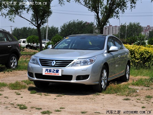 Z Z Latitude 2011 2.5L Ş(do)