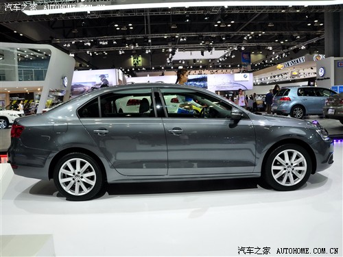  (M(jn)) JETTA 2011 