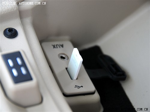   ˹ 2011 2.0 AT