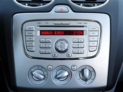 福特 长安福特 福克斯 2011款 两厢1.8 mt舒适型