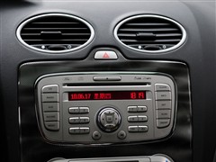 汽车之家 长安福特 福克斯 2011款 两厢2.0 AT运动型