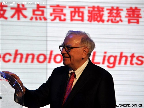 比亚迪 比亚迪 比亚迪M6 2010款 2.4L 自动 旗舰型