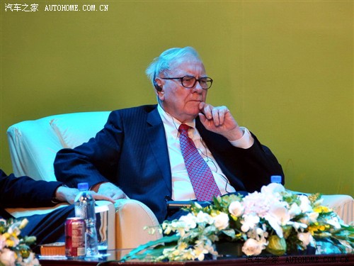 比亚迪 比亚迪 比亚迪M6 2010款 2.4L 自动 旗舰型