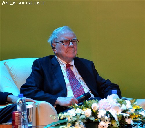 比亚迪 比亚迪 比亚迪M6 2010款 2.4L 自动 旗舰型