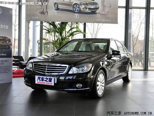 Y Y YC 2010 C260 CGI r