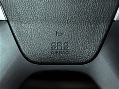 奔腾 一汽奔腾 奔腾B50 2011款 1.6L MT尊贵型