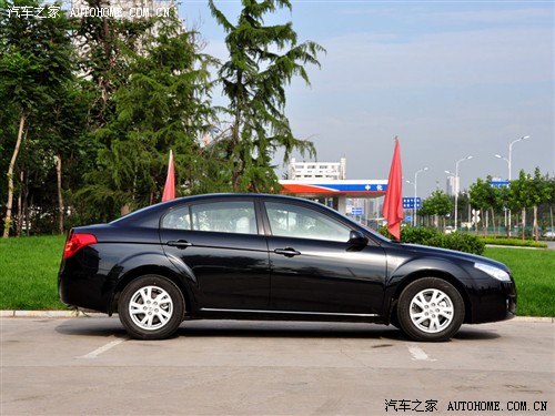 奔腾 一汽奔腾 奔腾B50 2011款 1.6L AT尊贵型