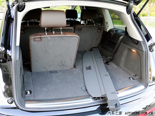 奥迪 奥迪(进口) 奥迪Q7 2011款 3.0 TFSI 专享型(245kW)