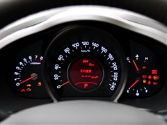  ô  2011 2.0PREMIUM AT 