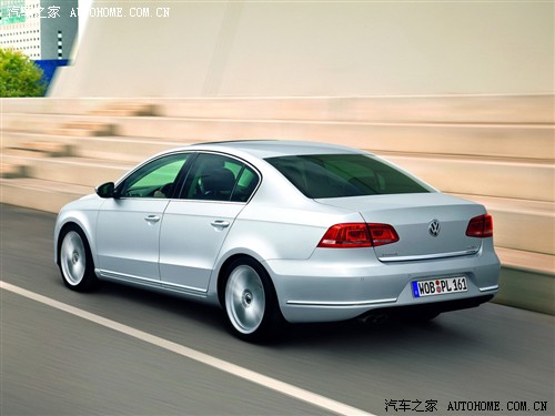  () PASSAT 2011 